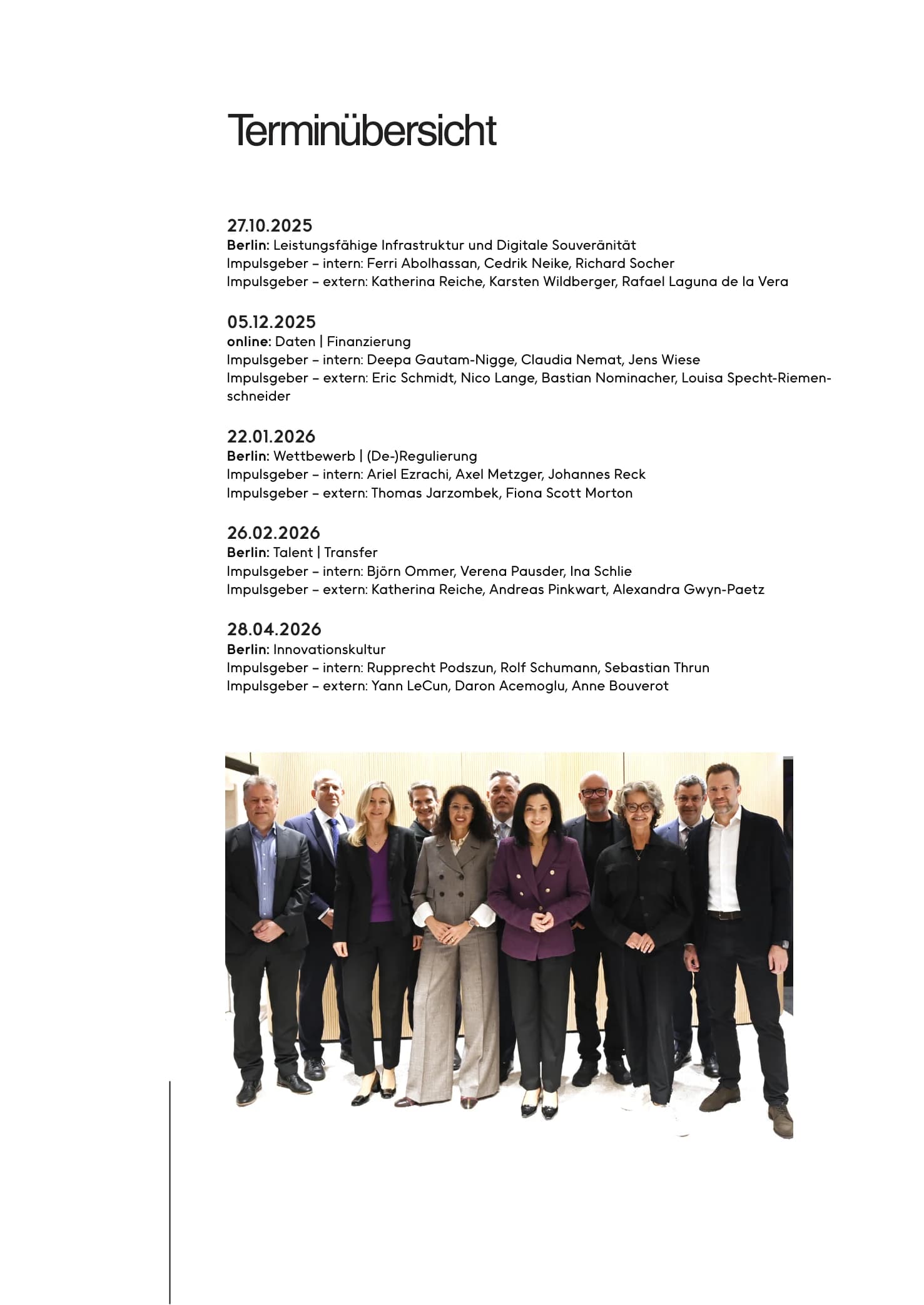 Terminübersicht mit Sitzungsdaten und einem Gruppenfoto der Kommission.
